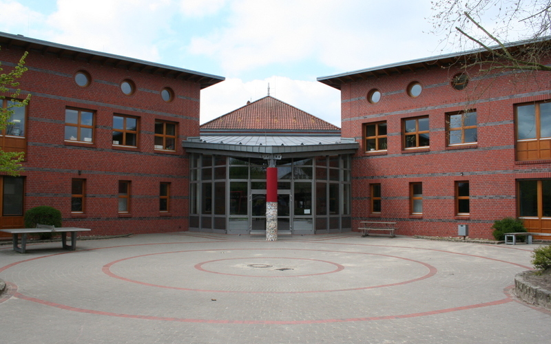 Grundschule Quakenbrück Neustadt – Haupteingang